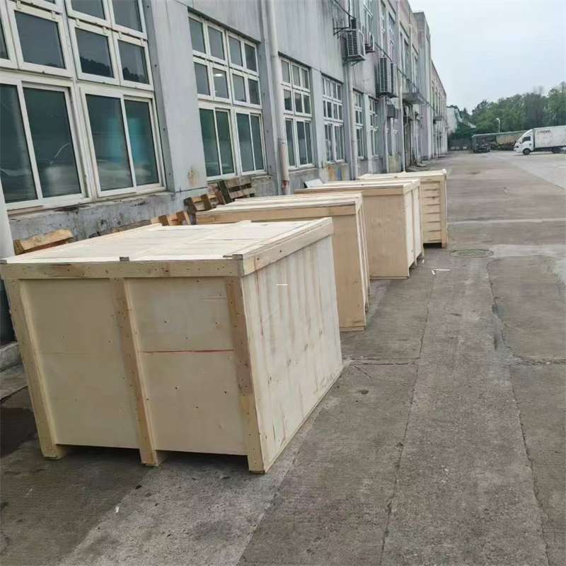 德格县尼勒克县：物流专线的高效货运之旅