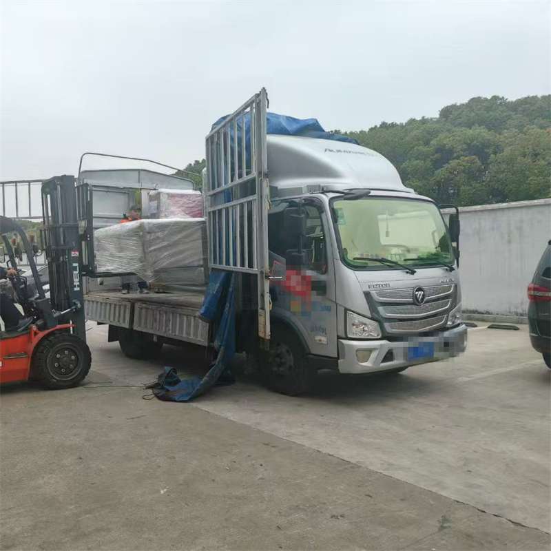 德格县福泉市进仓物流：专线直达的多元货运探索